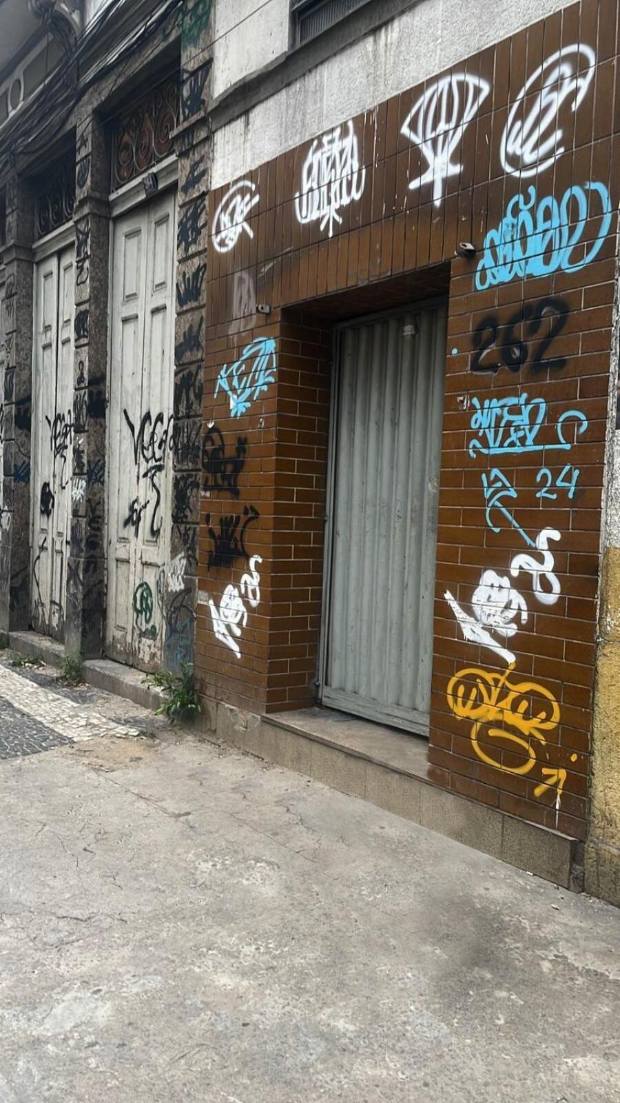 Herenca De Familia, No Rio Centro * Rio de Janeiro